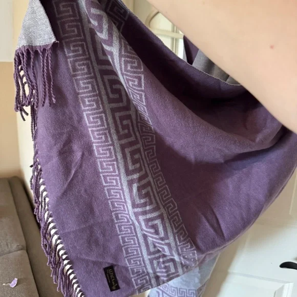 Alpaca Reversible Soft Wool Fringe Long Scarf - Picture 3 of 4